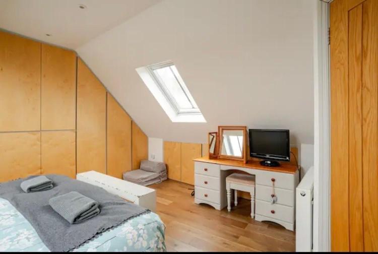 Stans Place Self Catering Cottage Malmesbury Exterior foto